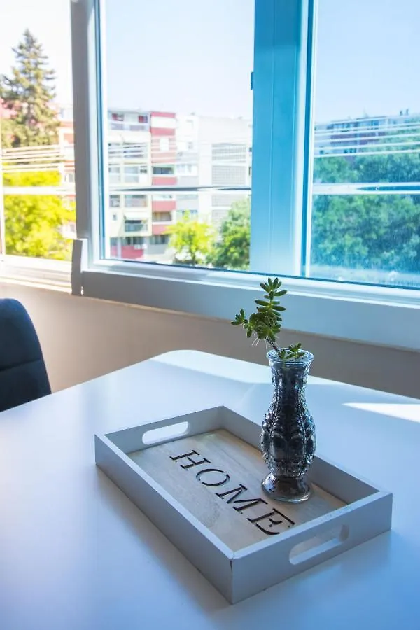 Apartament Brand New 1Br Near Central Station, Old Town, Beach - 3 Minute Walking Split 0*,  Chorwacja